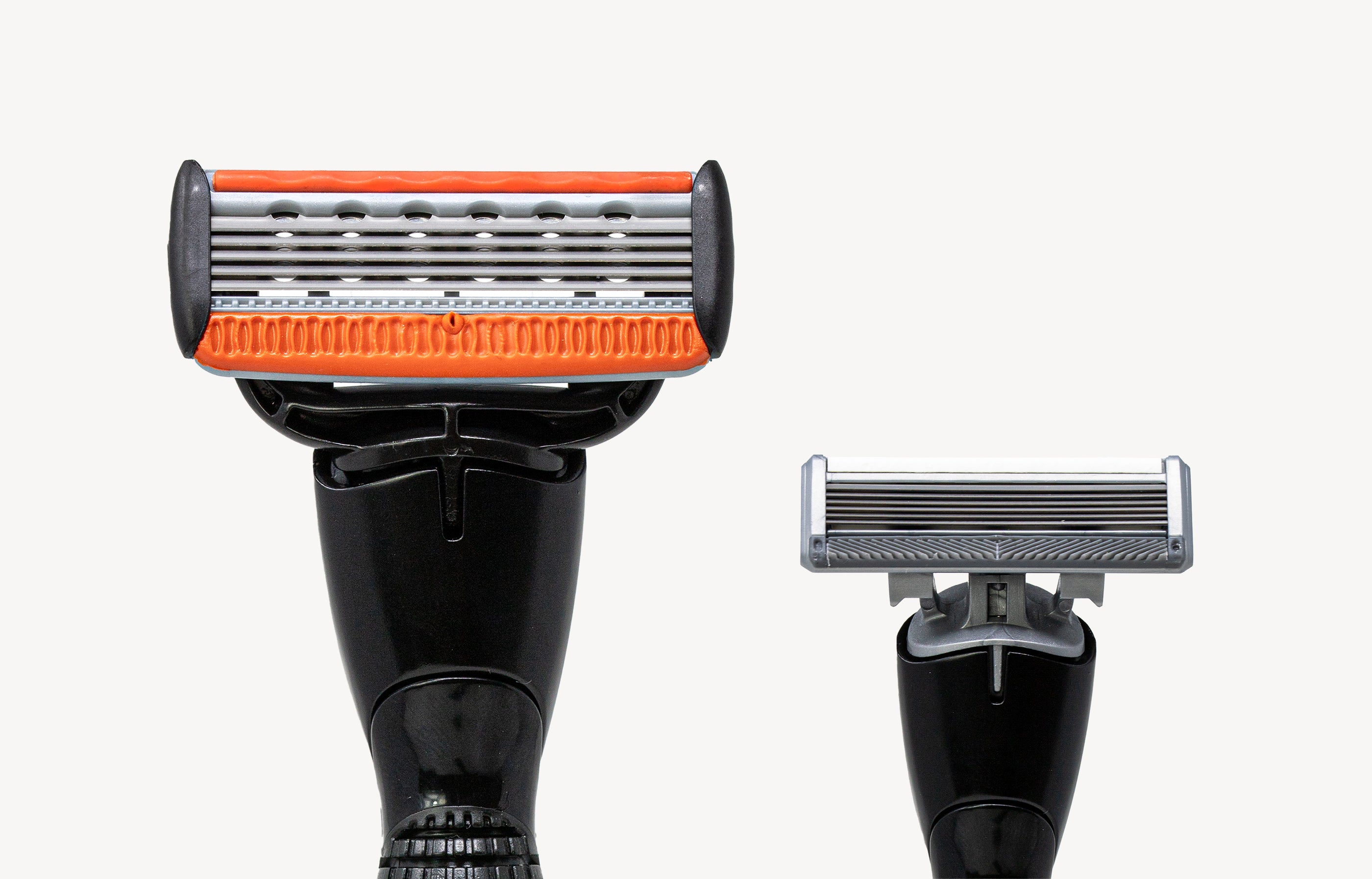 Prøvepakketilbud: håndtag + 2 barberblade & Etui